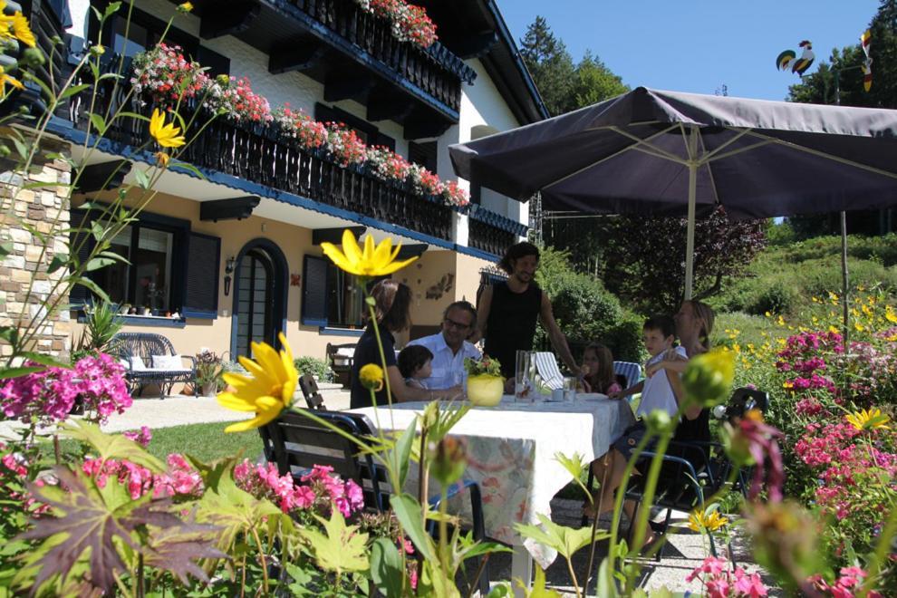 Bed and Breakfast Gästehaus Marlies Keutschach am See Exterior foto